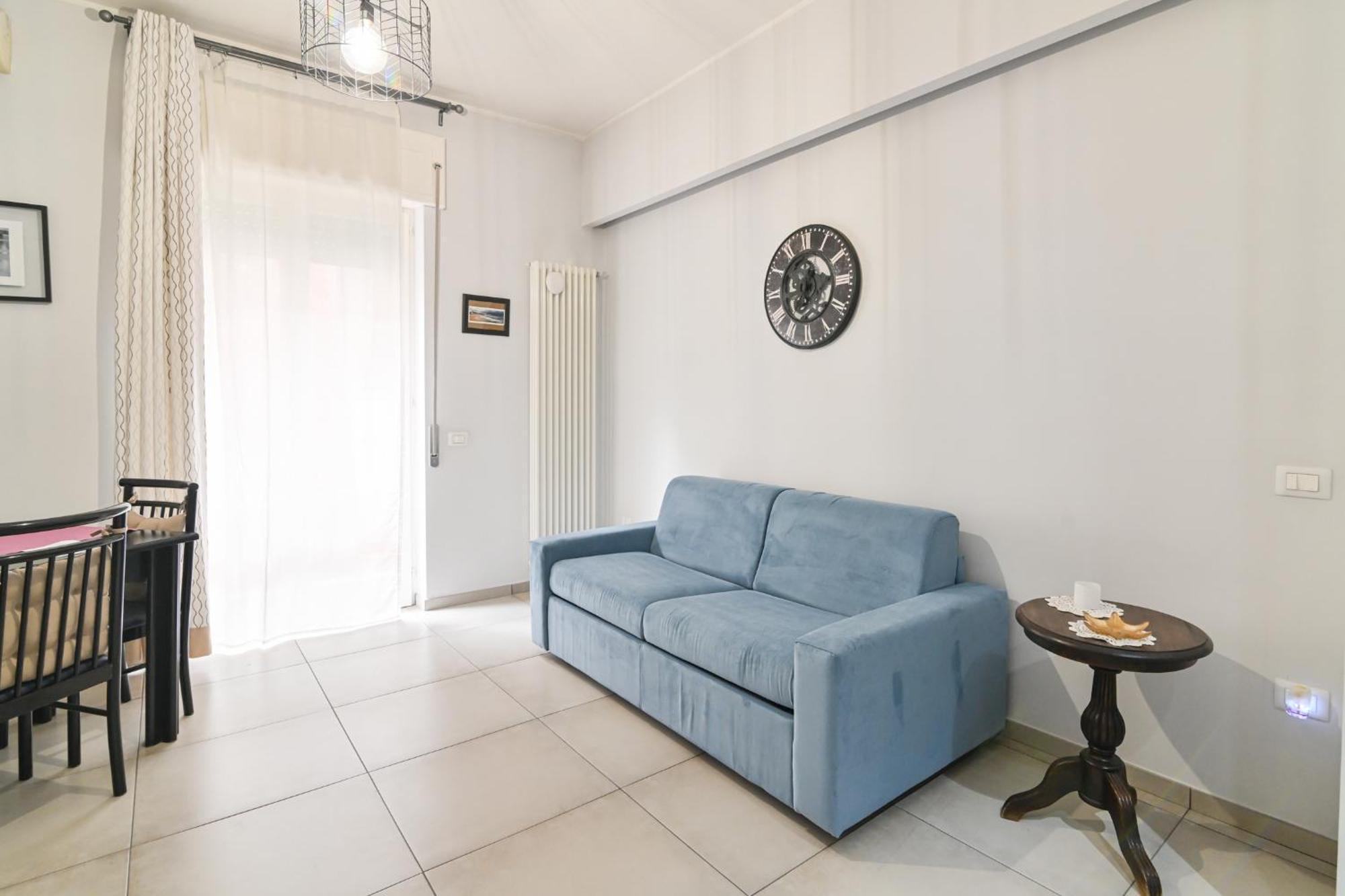 Debby'S Home Неаполь Экстерьер фото